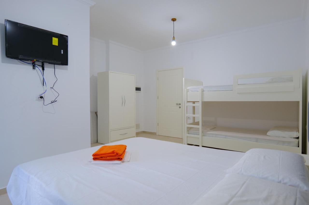 Davide Rooms Saranda Kültér fotó